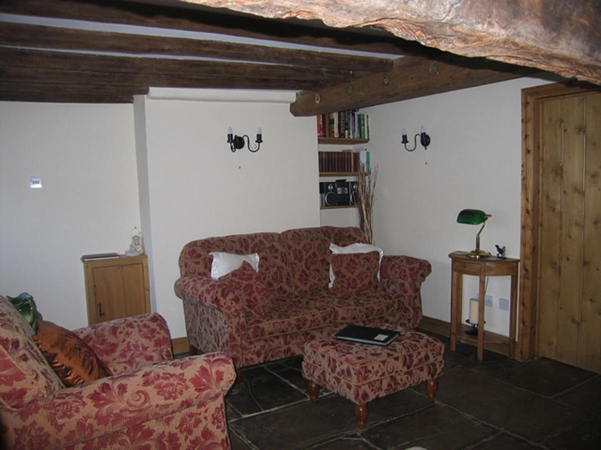 Harpe Cottage Wilmcote Exterior photo